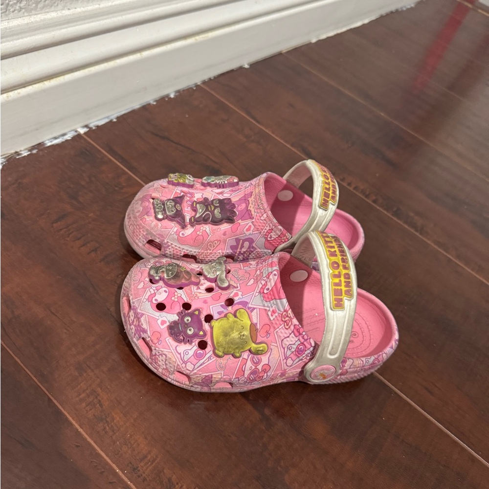 Kids Hello Kitty Sanrio Clogs